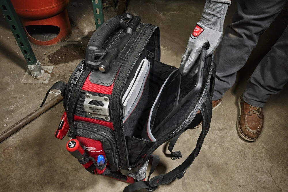 Рюкзак STRUCTURED BACKPACK PACKOUT™ Milwaukee 4932498633