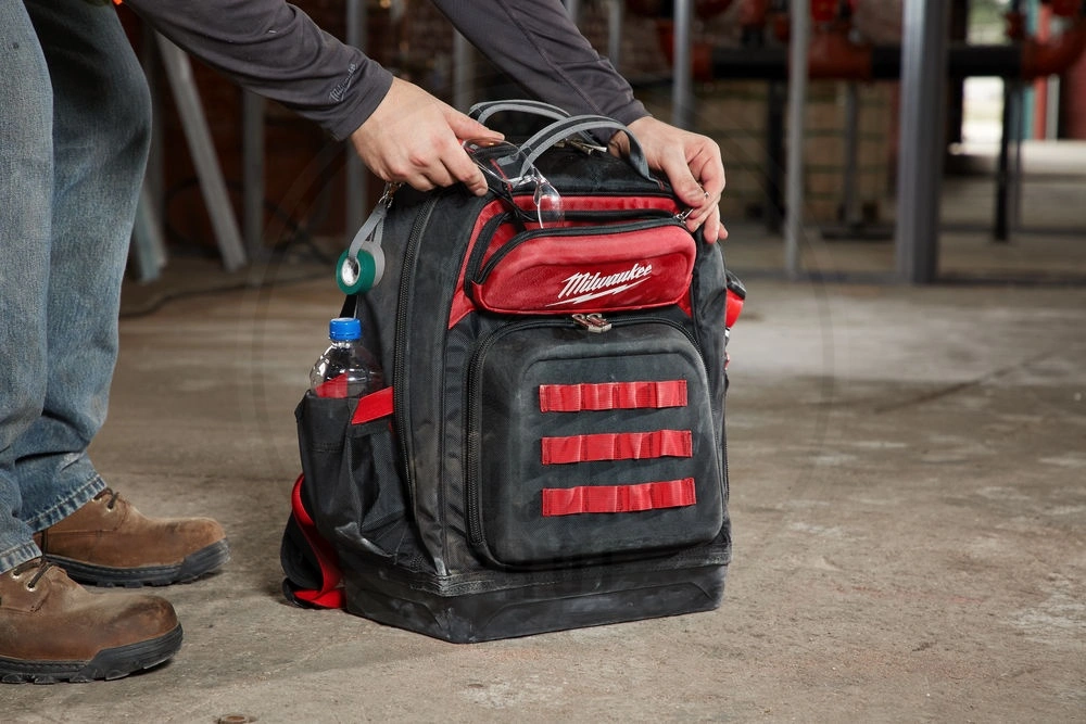Рюкзак ULTIMATE JOBSITE BACKPACK Milwaukee 4932464833