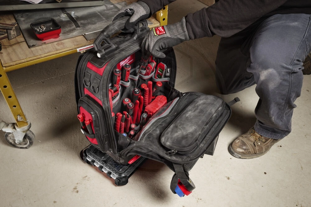 Рюкзак STRUCTURED BACKPACK PACKOUT™ Milwaukee 4932498633