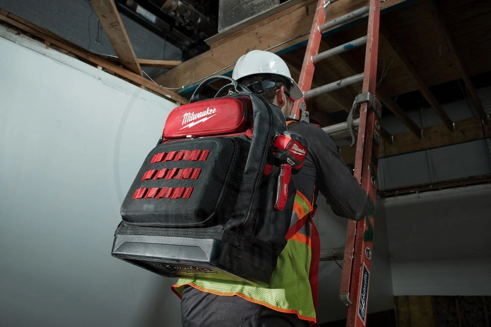 Рюкзак ULTIMATE JOBSITE BACKPACK Milwaukee 4932464833