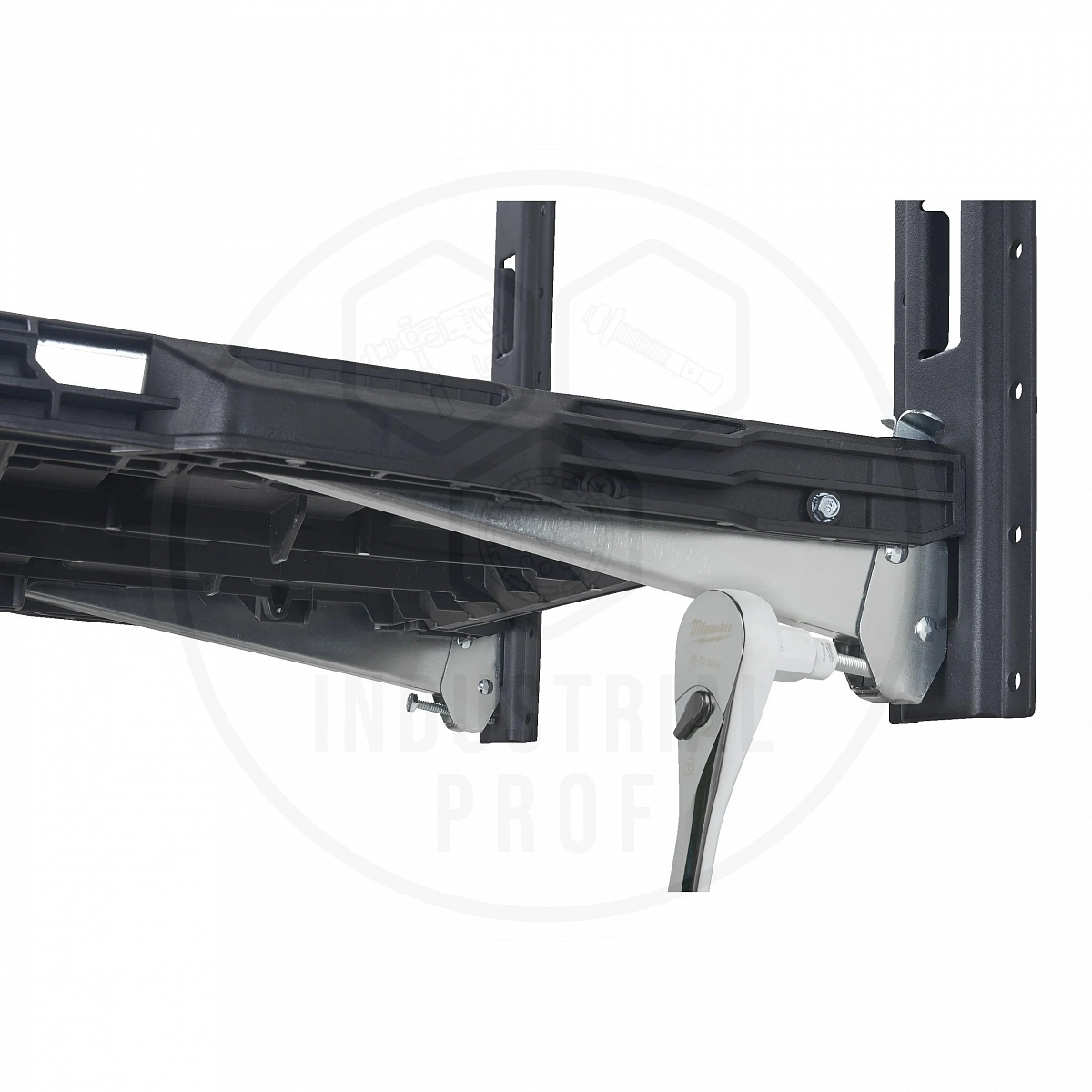 Вертикальный профиль для стеллажной системы PACKOUT™ Milwaukee 4932478996
